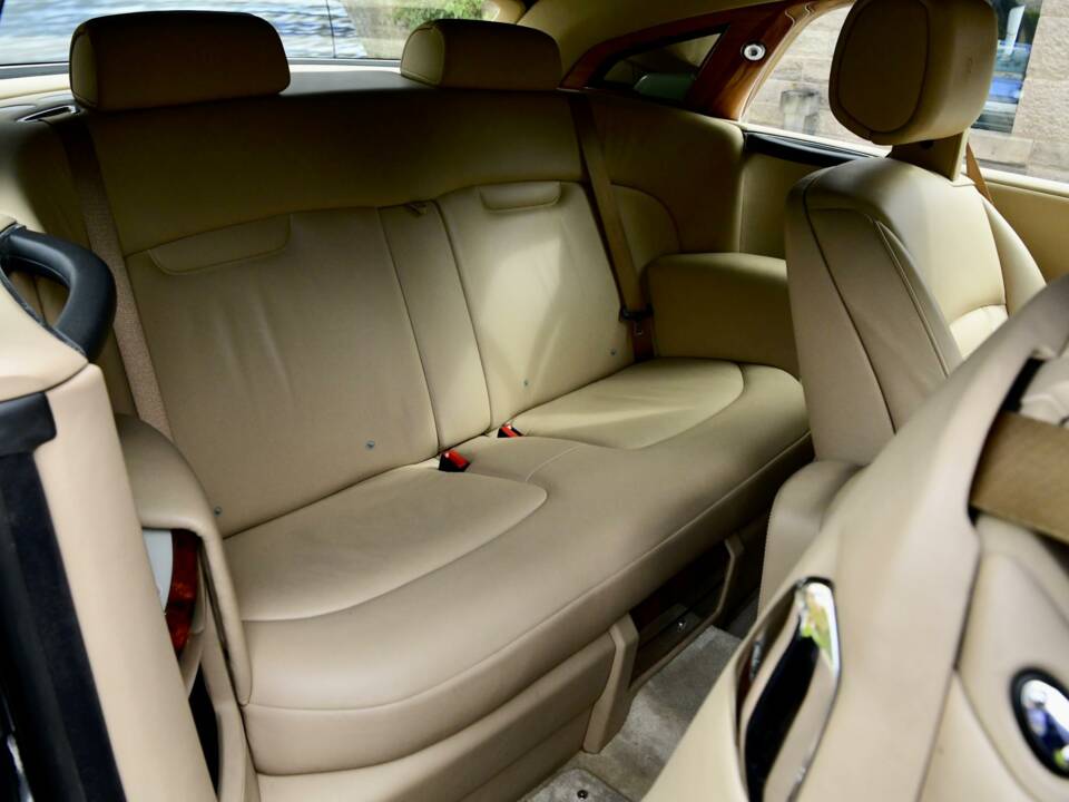 Immagine 34/50 di Rolls-Royce Phantom Coupé (2010)