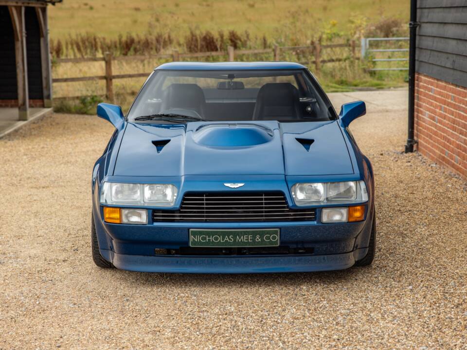 Image 12/82 de Aston Martin V8 Zagato Vantage X-Pack (1987)