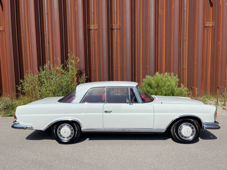 Afbeelding 6/79 van Mercedes-Benz 280 SE 3,5 (1971)