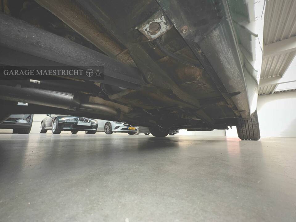 Image 82/100 de Alfa Romeo 2.0 Spider (1993)