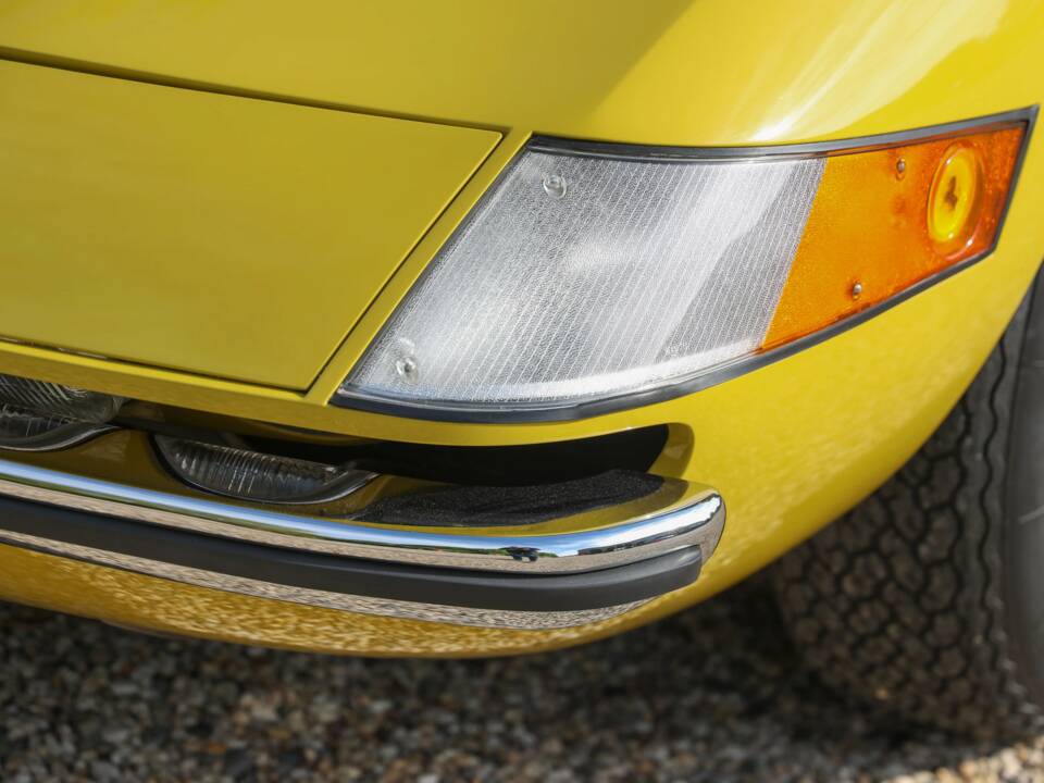 Afbeelding 31/50 van Ferrari 365 GTB/4 Daytona (1971)