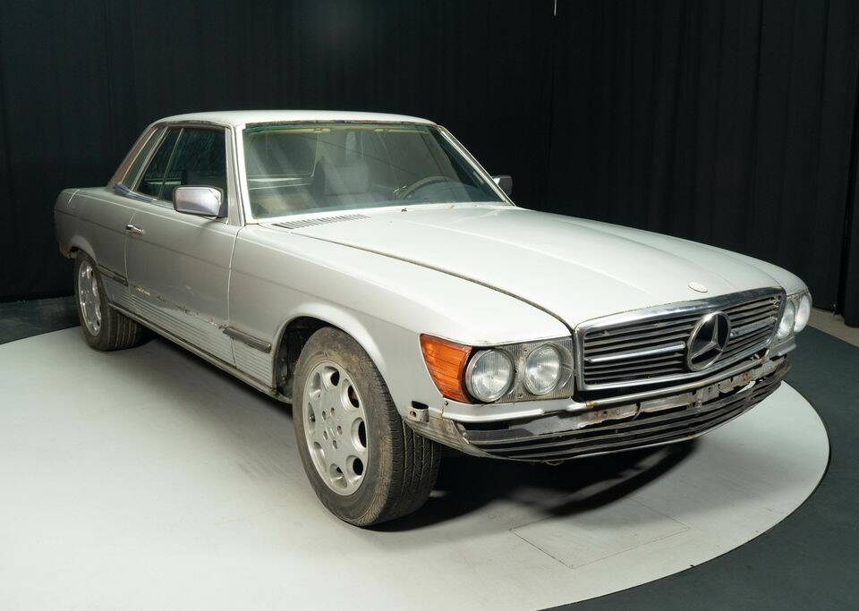 Image 1/8 de Mercedes-Benz 280 SLC (1978)