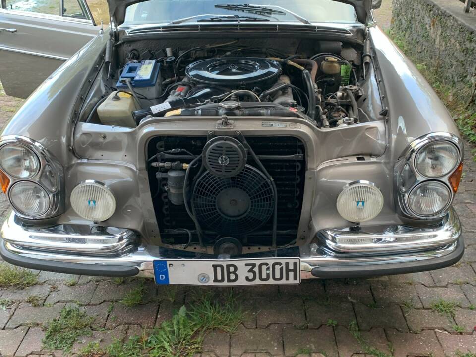 Bild 17/30 von Mercedes-Benz 300 SEL 3.5 (1971)