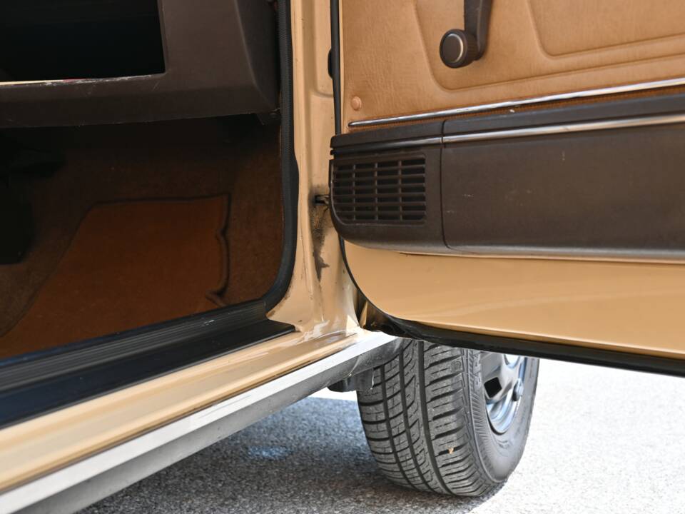 Immagine 25/26 di Volkswagen Golf Mk I 1.1 (1983)