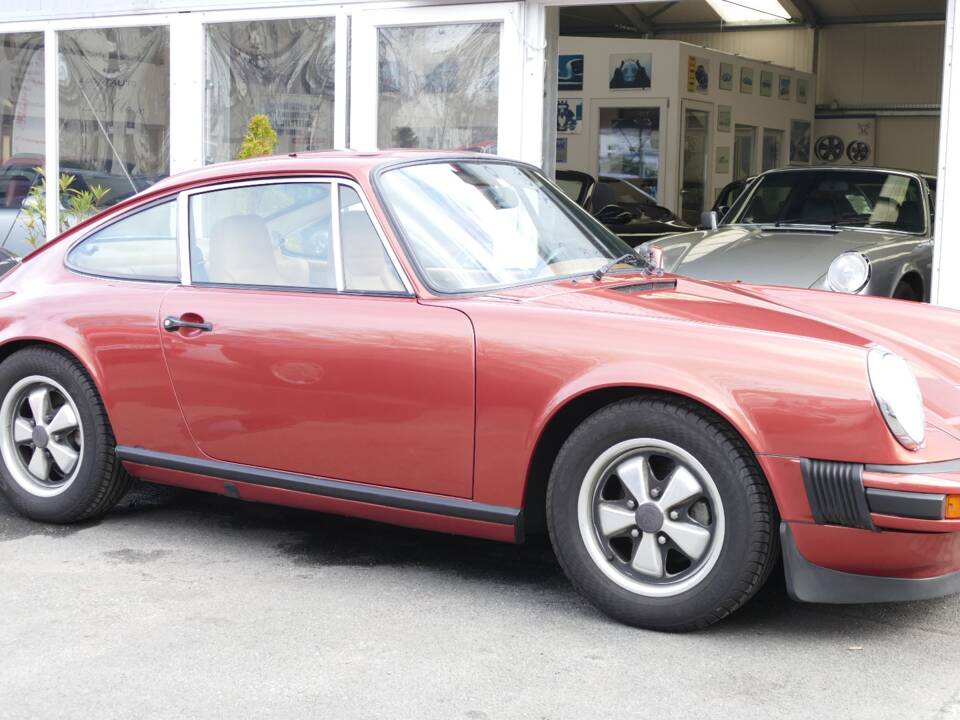 Immagine 2/20 di Porsche 911 2.7 S (1977)