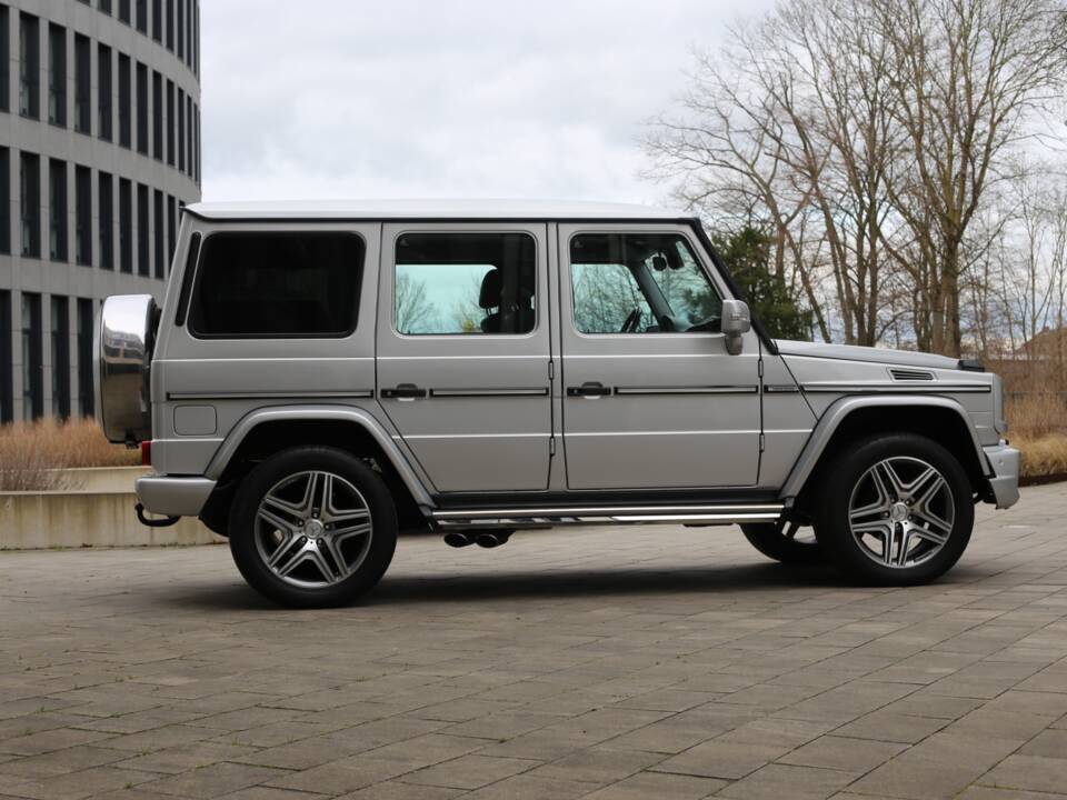 Image 4/64 of Mercedes-Benz G 400 CDI (LWB) (2004)