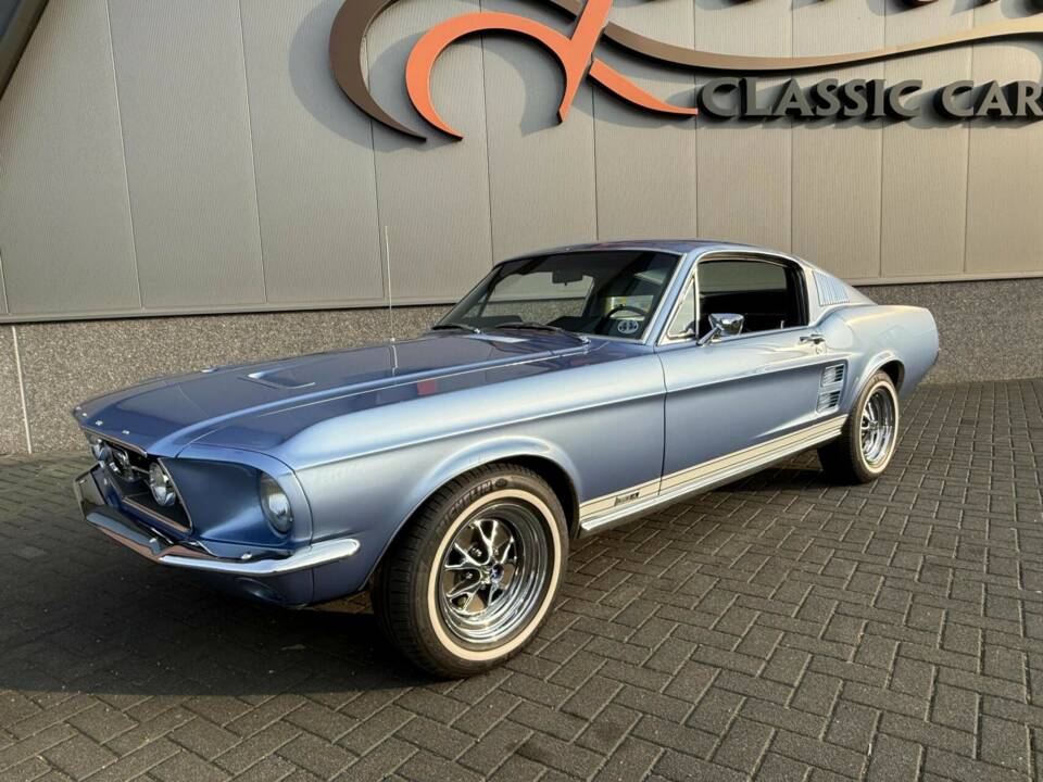 Bild 33/50 von Ford Mustang GT 390 (1967)