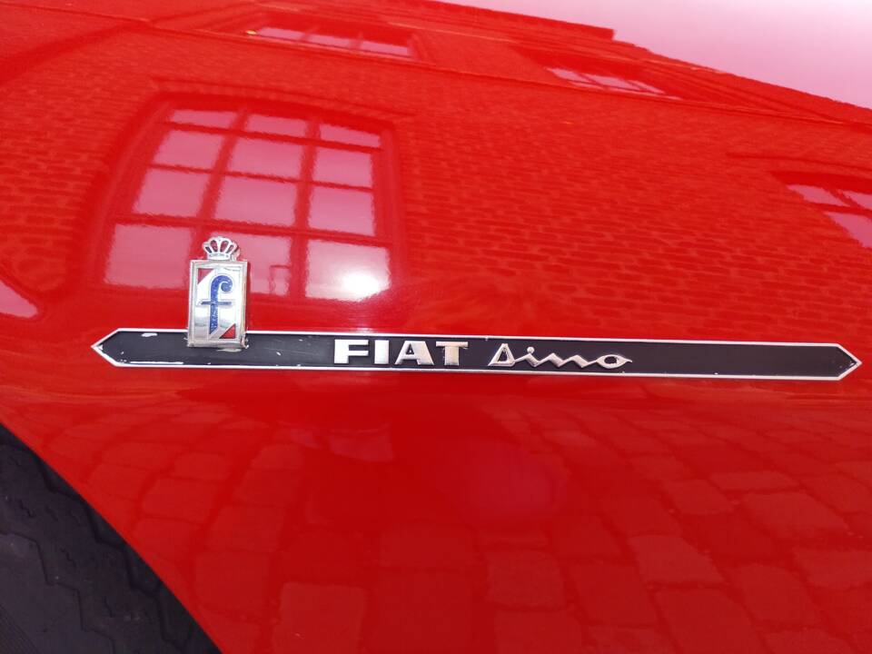 Bild 39/47 von FIAT Dino Spider (1968)