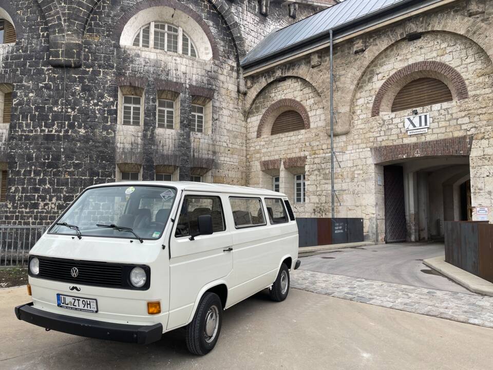 Imagen 1/40 de Volkswagen T3 Kombi 2.0 (1981)
