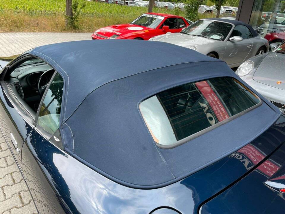 Bild 6/20 von Aston Martin DB 7 Vantage Volante (2003)
