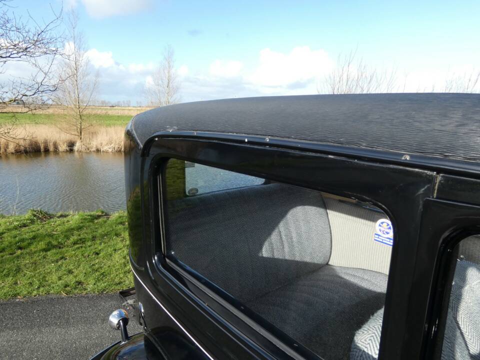 Immagine 11/43 di Ford Model A Tudor Sedan (1931)