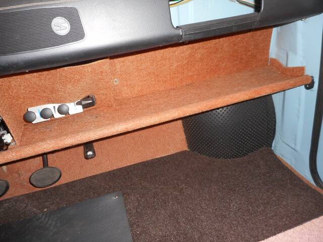 Image 13/21 of Trabant 601 S de Luxe (1992)