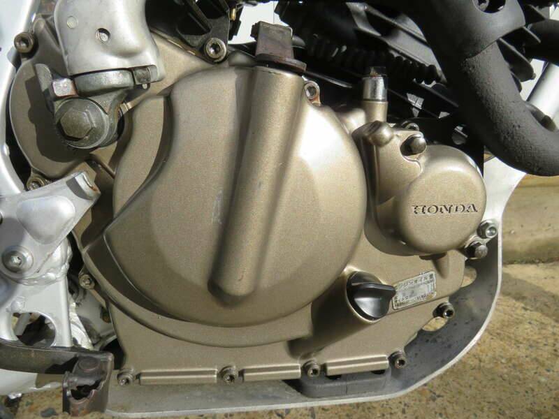 Image 20/33 of Honda TLR 250 (1986)