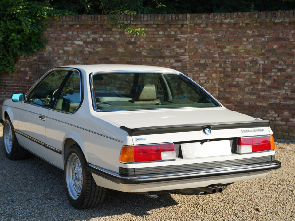 Image 17/50 of BMW 635 CSi (1986)