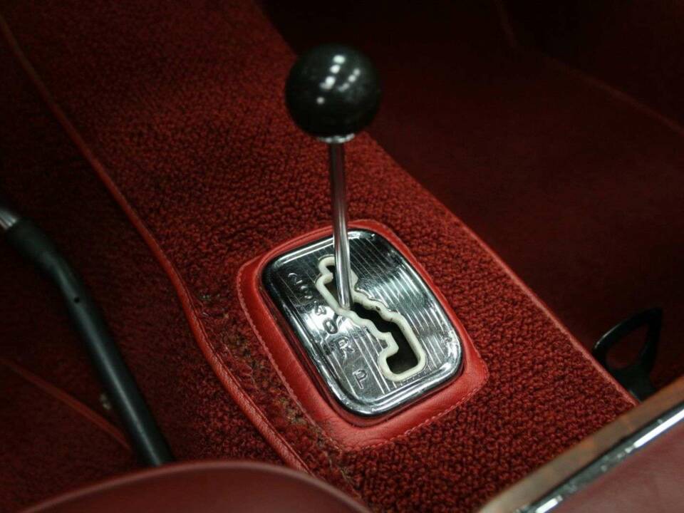 Immagine 22/50 di Mercedes-Benz 250 SL (1968)