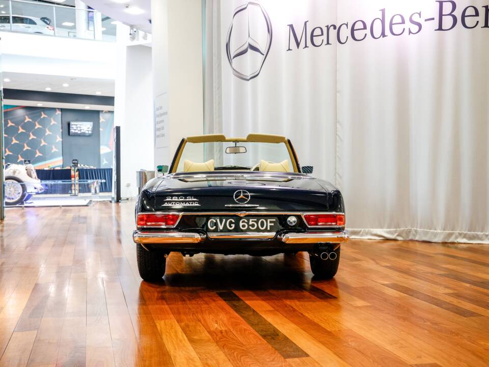 Image 11/31 de Mercedes-Benz 280 SL (1968)