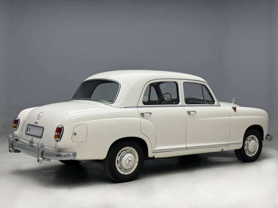 Bild 9/17 von Mercedes-Benz 190 b (1961)