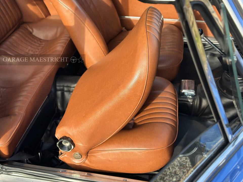 Bild 75/100 von Alfa Romeo Giulia GT 1300 Junior (1973)
