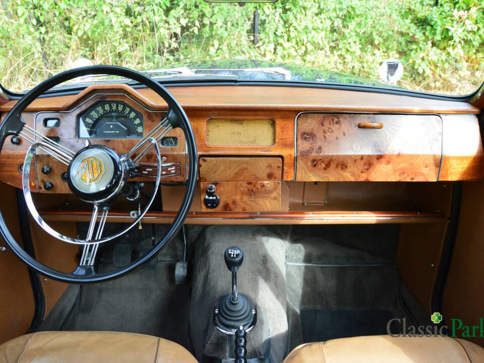 Bild 11/50 von MG Magnette ZB (1958)