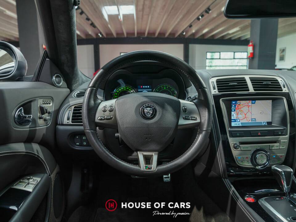 Bild 17/25 von Jaguar XKR (2009)