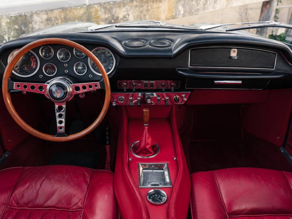 Bild 8/10 von Maserati Mexico 4700 (1970)