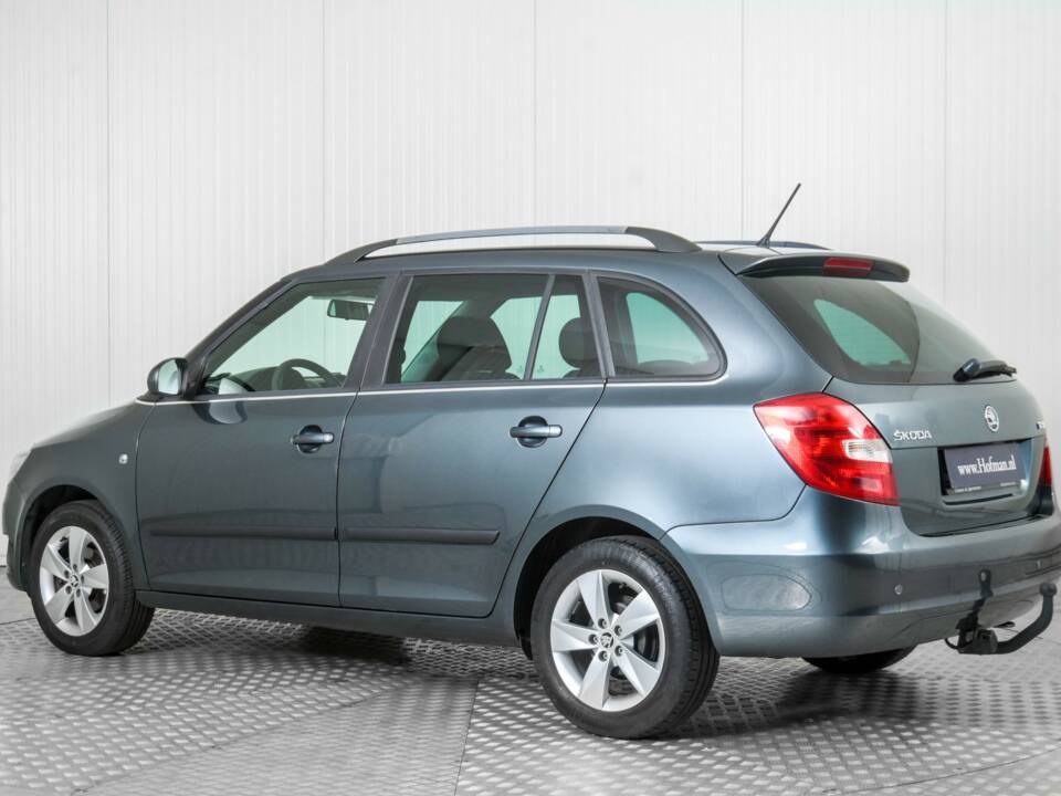 Imagen 6/50 de Skoda Fabia 1.2 TSI Combi (2014)