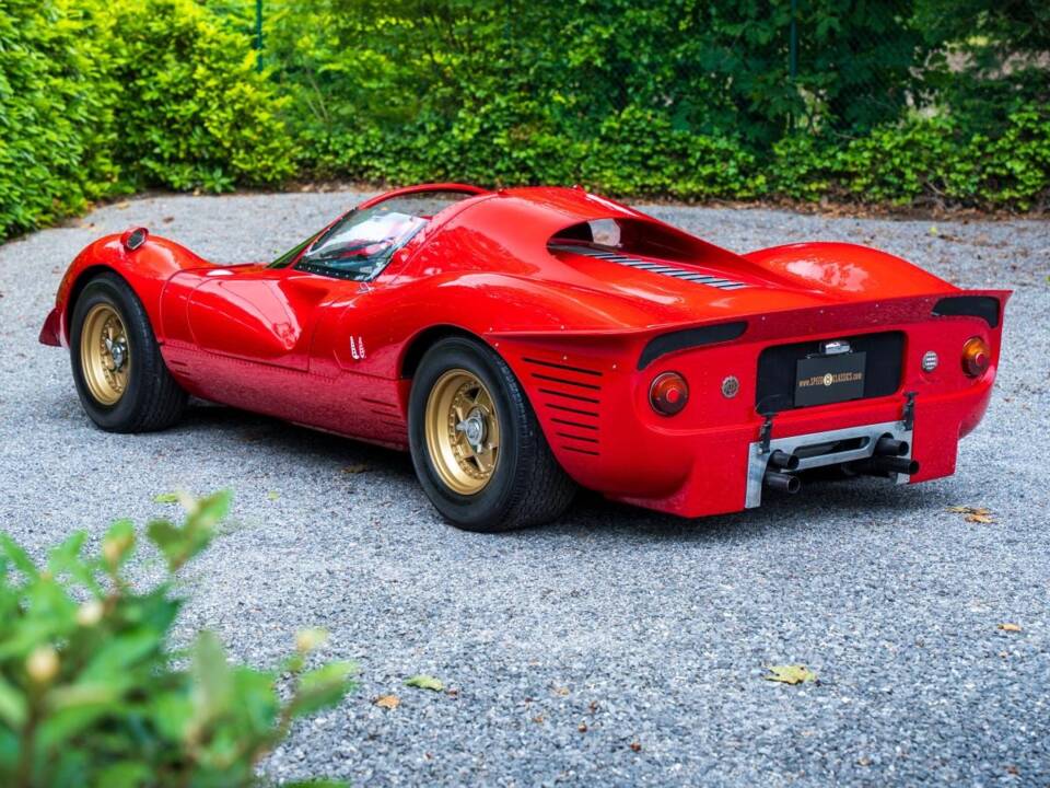 Immagine 13/21 di Ferrari 330 P4 Recreation (1978)