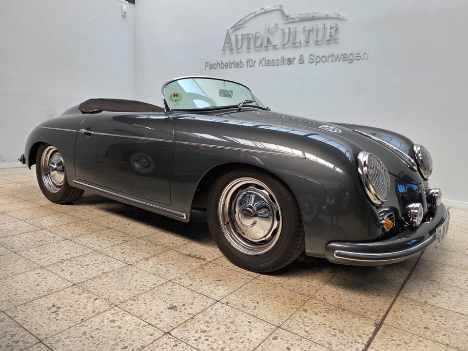 Afbeelding 5/38 van Porsche 356 Carrera Speedster Tribute (1970)