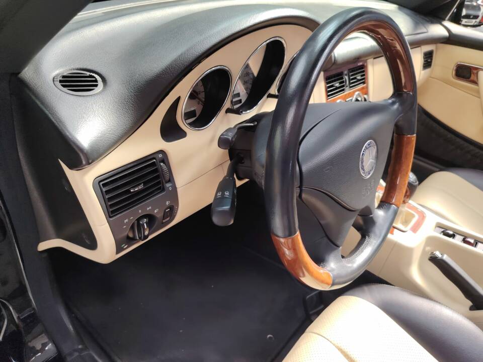 Bild 25/54 von Mercedes-Benz SLK 230 Kompressor (2002)