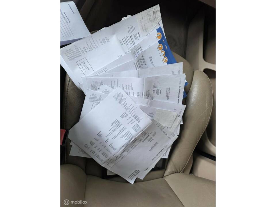 Bild 31/46 von BMW X5 3.0i (2003)
