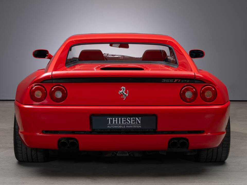 Image 11/37 of Ferrari F 355 F1 GTS (1997)