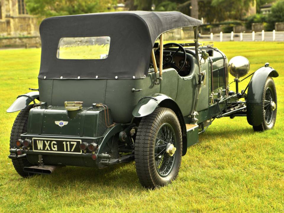 Image 22/50 de Bentley Mk VI Straight Eight B81 Special (1934)