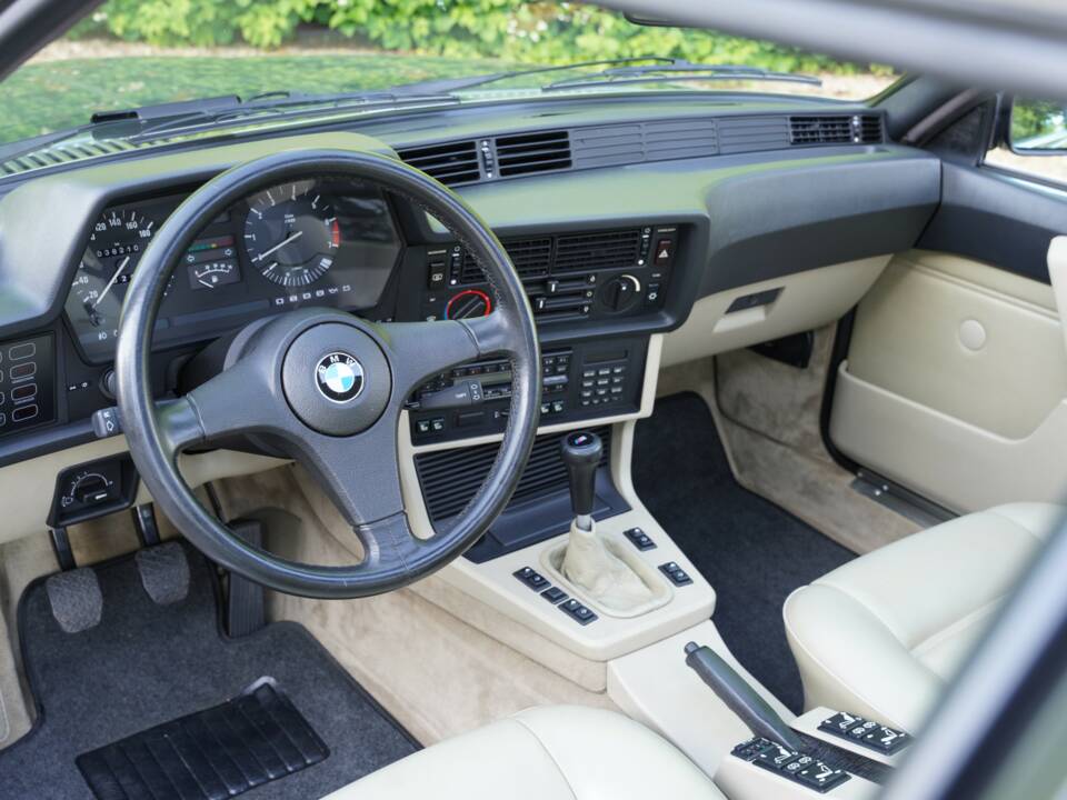 Bild 3/50 von BMW M 635 CSi (1986)