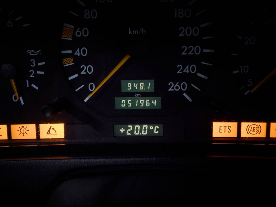Bild 91/99 von Mercedes-Benz SL 320 (1995)