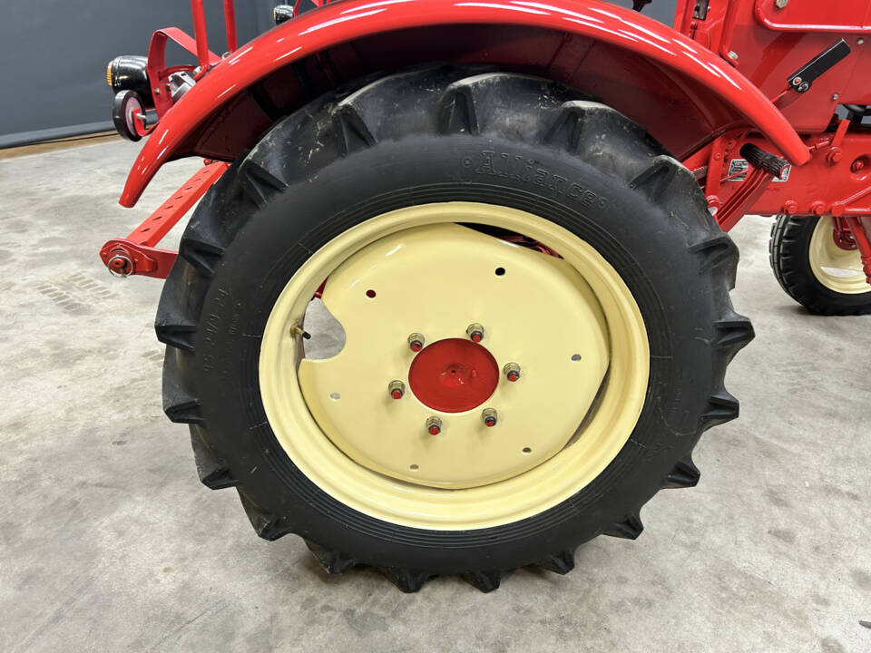 Immagine 30/50 di Porsche-Diesel Junior K (1961)