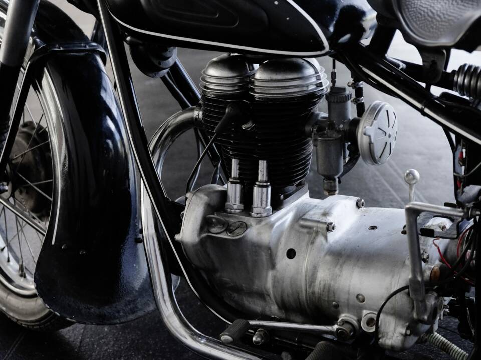 Bild 12/16 von BMW DUMMY (1953)