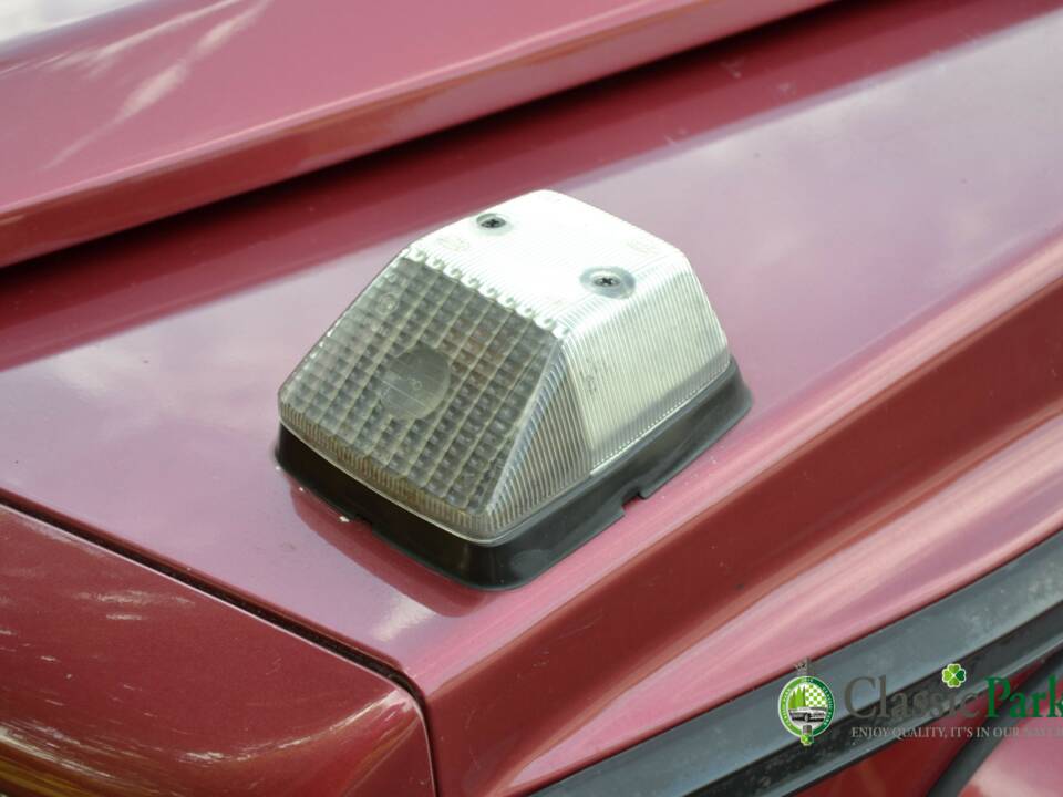 Image 46/49 de Mercedes-Benz 230 GE (SWB) (1993)