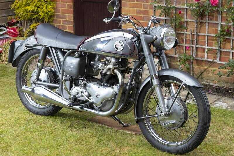 Immagine 5/34 di Norton Dominator 99 (1956)