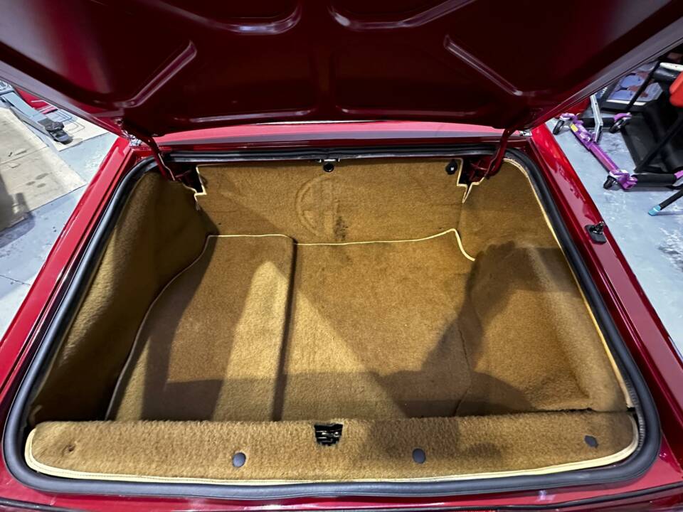 Bild 47/50 von Alfa Romeo 2.0 Spider (1991)