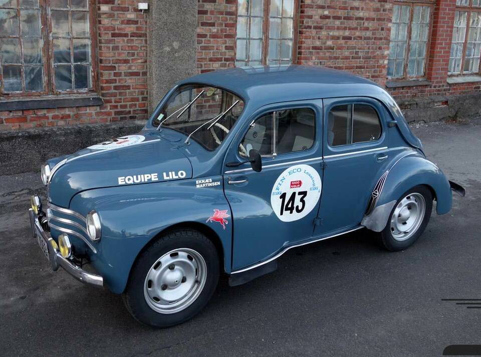 Afbeelding 3/59 van Renault 4 CV (1955)