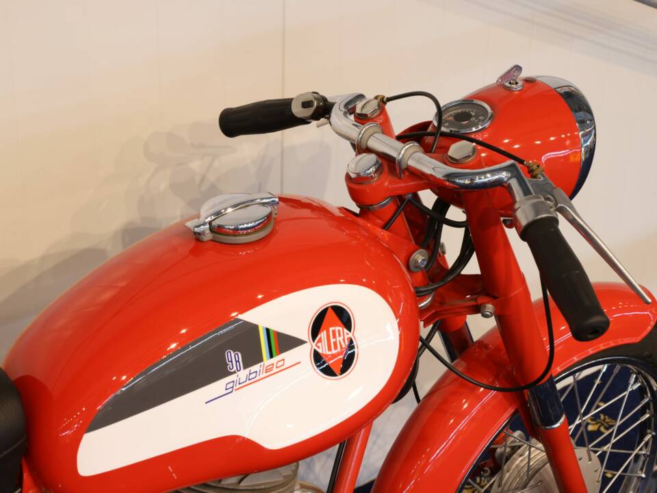 Image 9/26 of Gilera Giubileo 100 (1900)