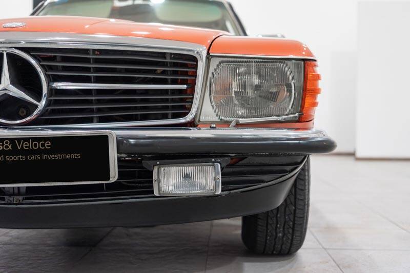 Image 10/89 of Mercedes-Benz 500 SLC (1980)