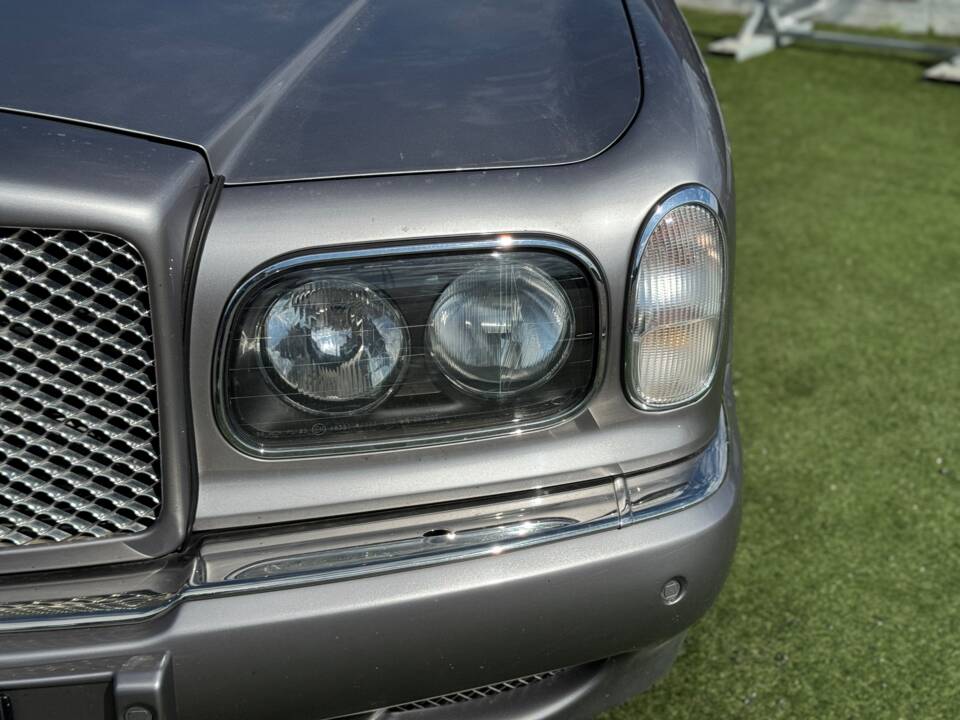 Image 4/44 of Bentley Arnage Green Label (2000)