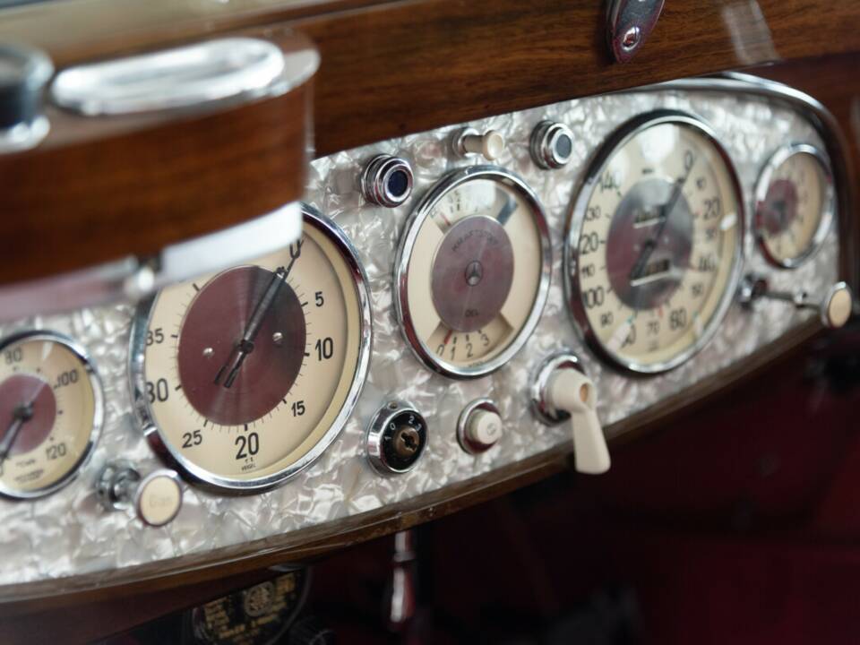 Imagen 36/50 de Mercedes-Benz 500 K Cabriolet B (1935)