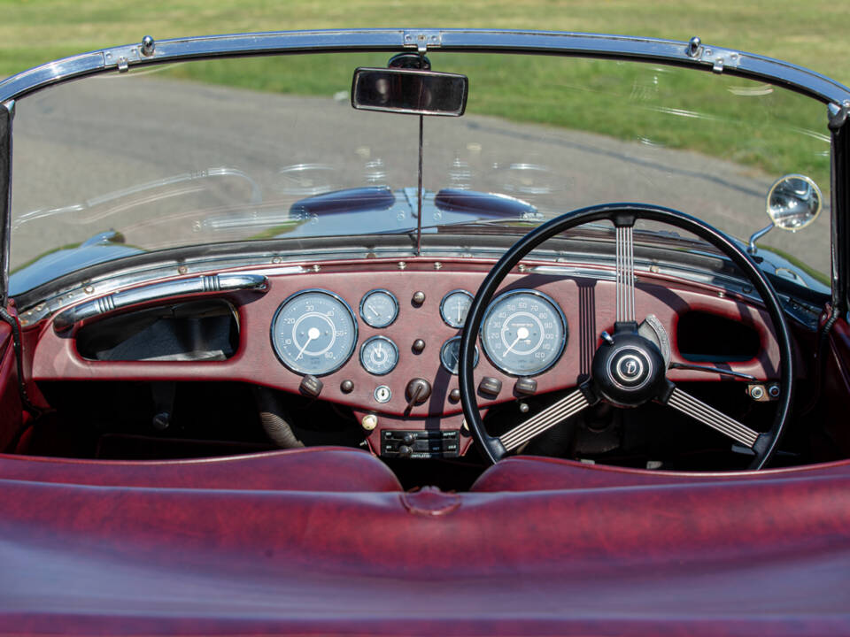 Bild 20/45 von Daimler Conquest DHC (1957)