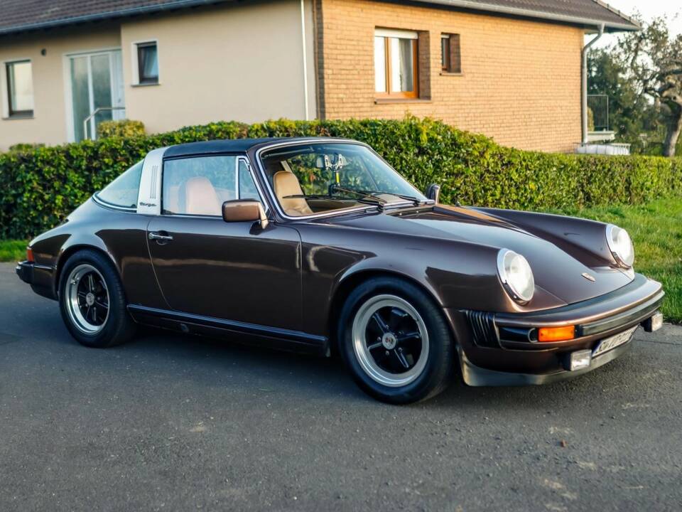Immagine 1/35 di Porsche 911 2.7 (1976)