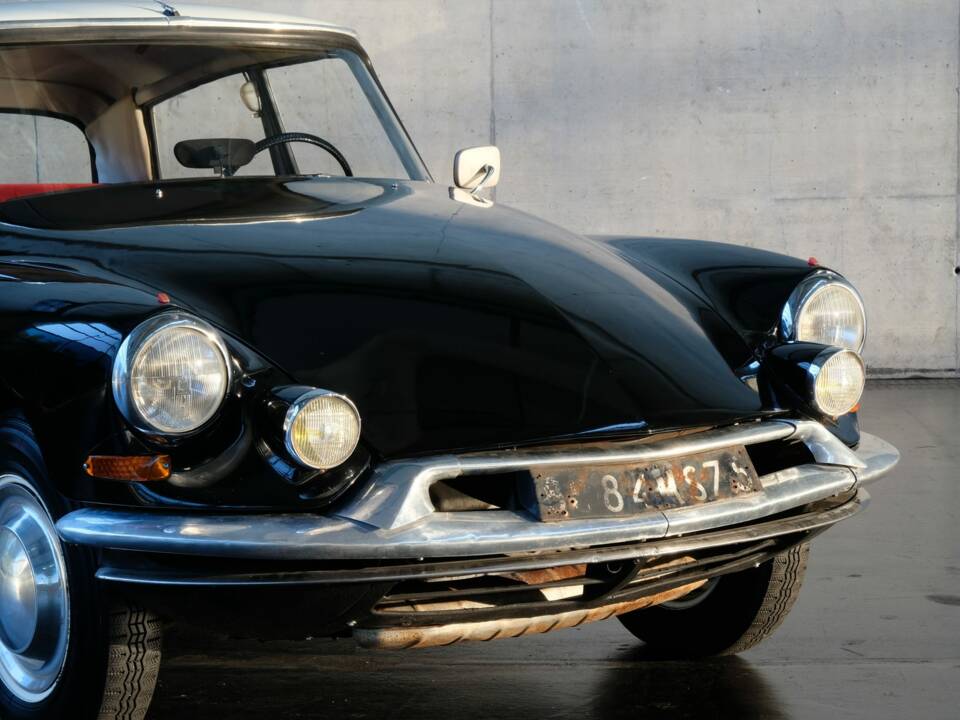 Bild 15/46 von Citroën ID 19 (1962)