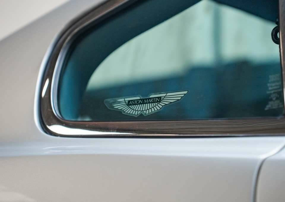 Bild 15/50 von Aston Martin V8 (1978)