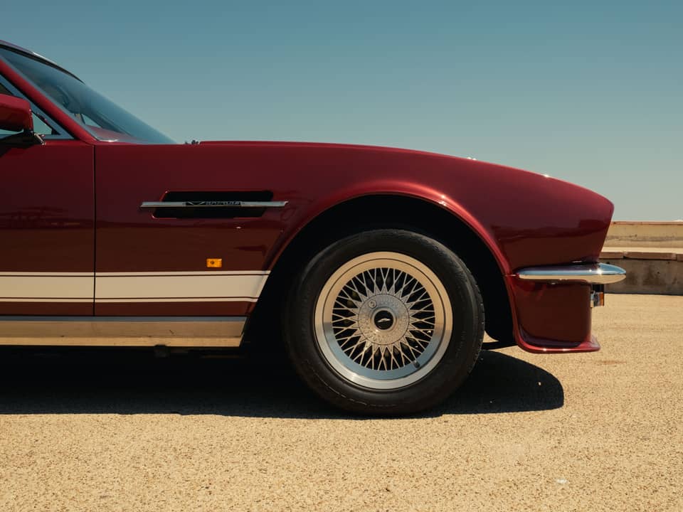 Bild 13/14 von Aston Martin V8 Vantage X-Pack (1987)