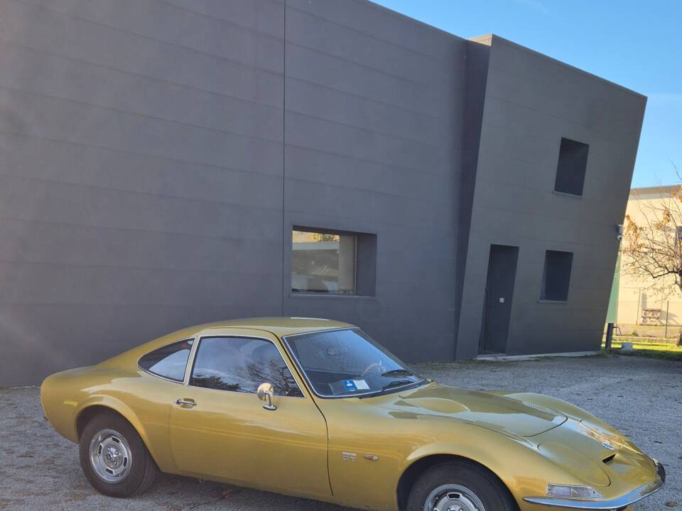 Bild 3/11 von Opel GT 1900 (1969)